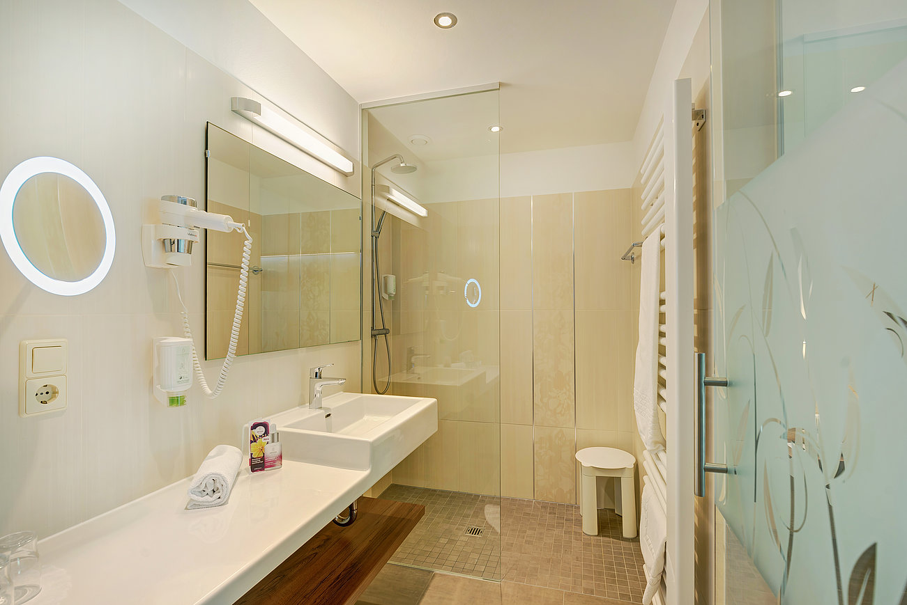 Badezimmer im Doppelzimmer