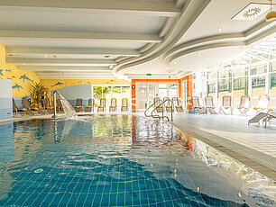 Wellness im Hallenbad